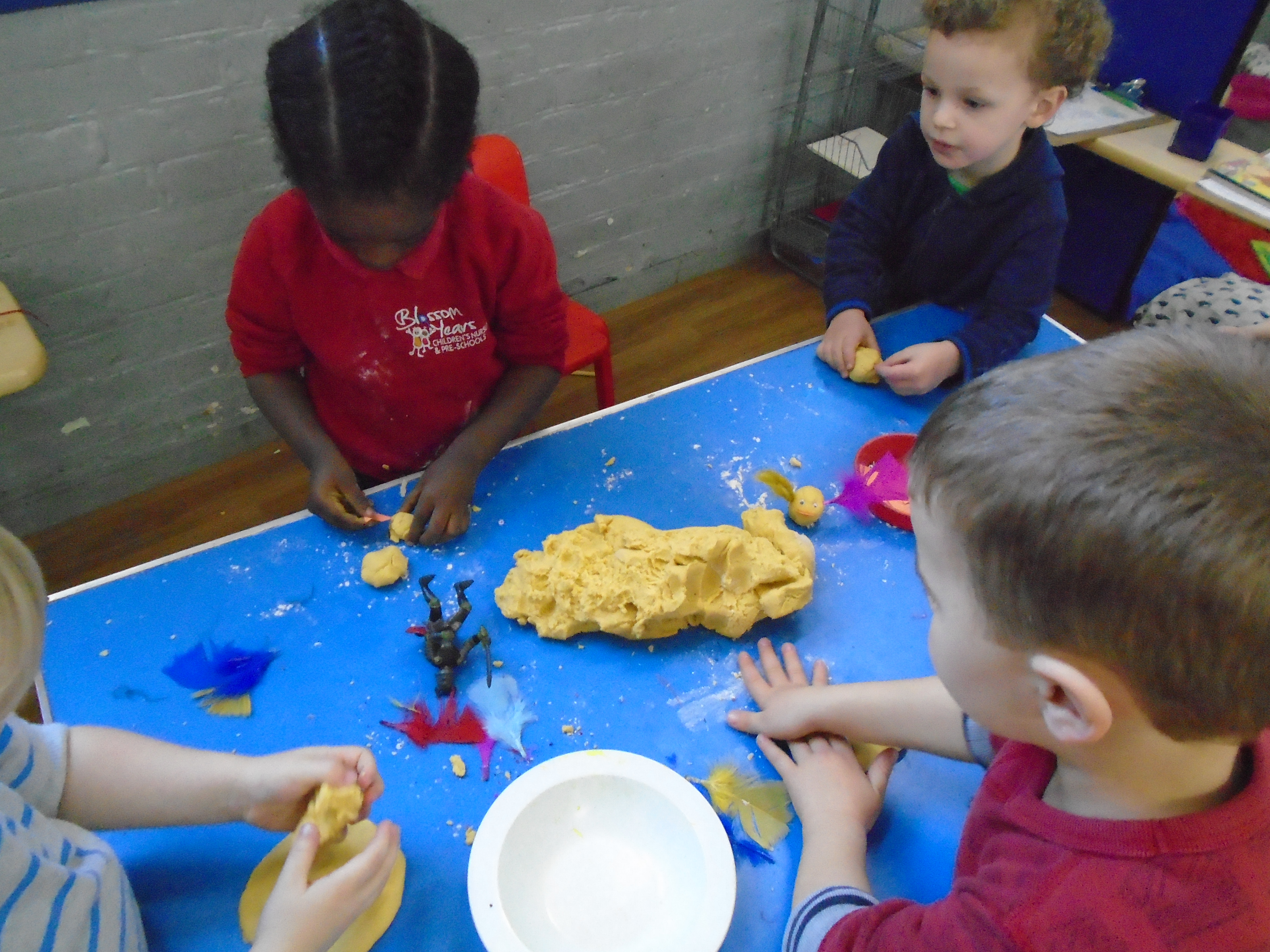 Easter Crafts and Egg Hunt