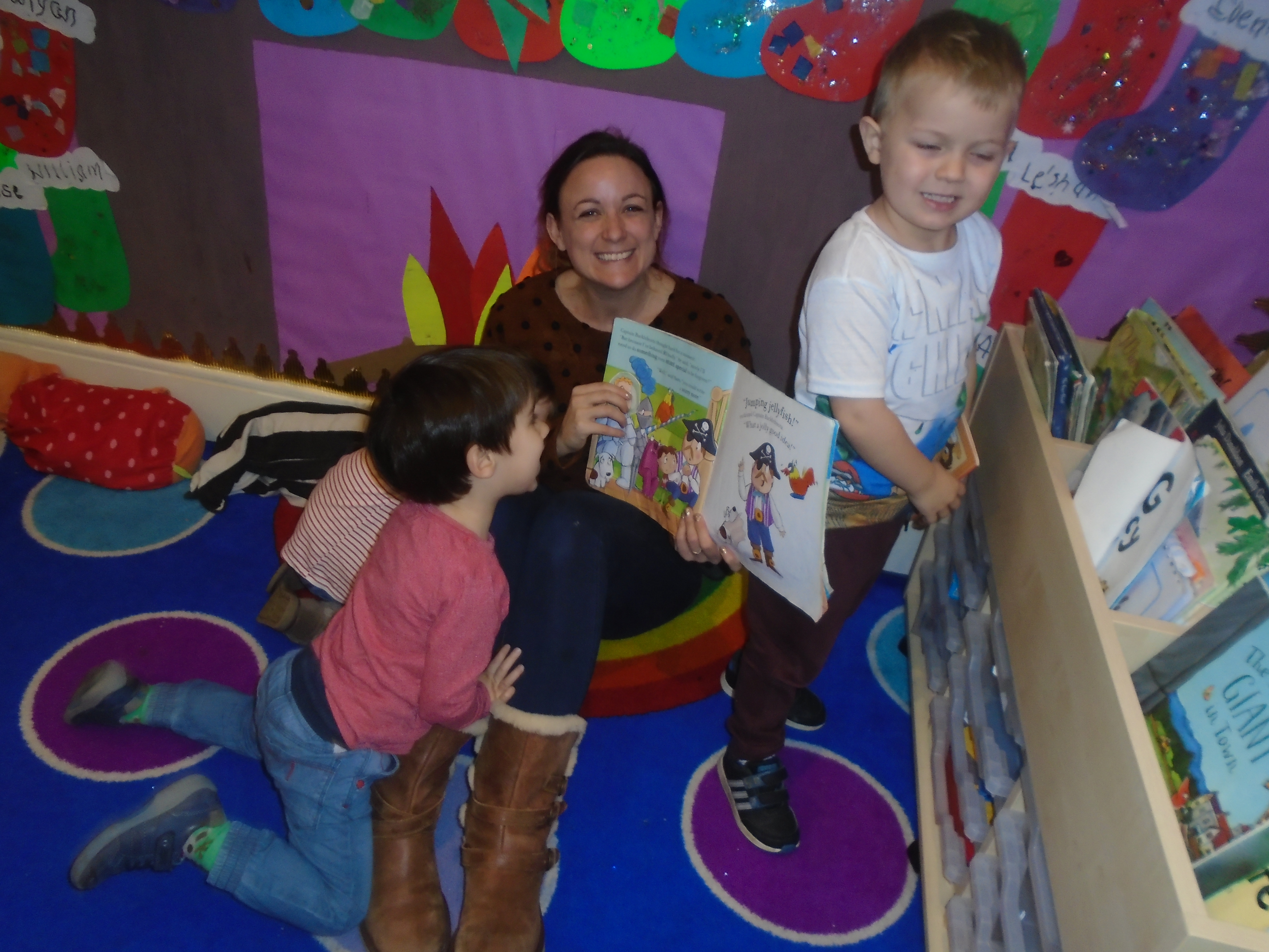 Christmas stay and play morning at Imperial Way